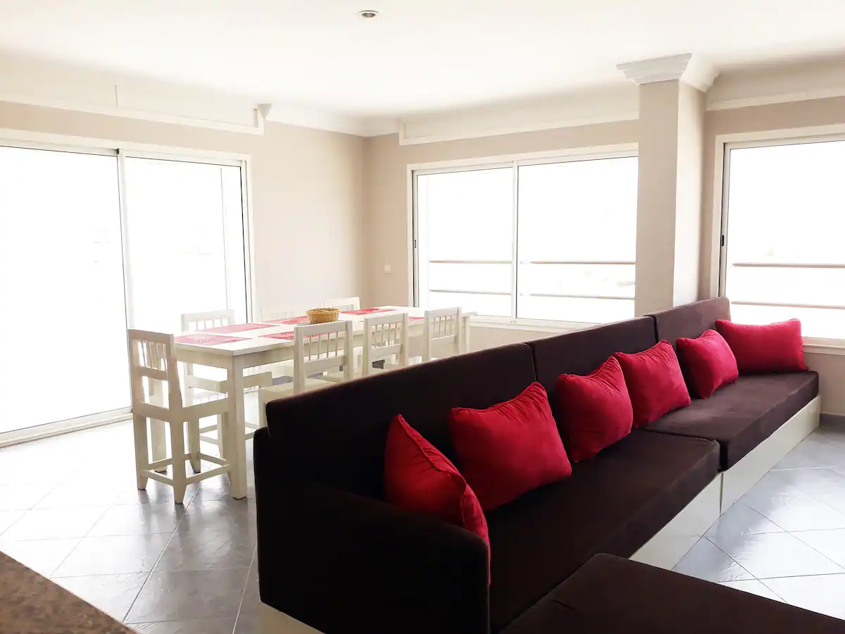 APPARTEMENT BLANC