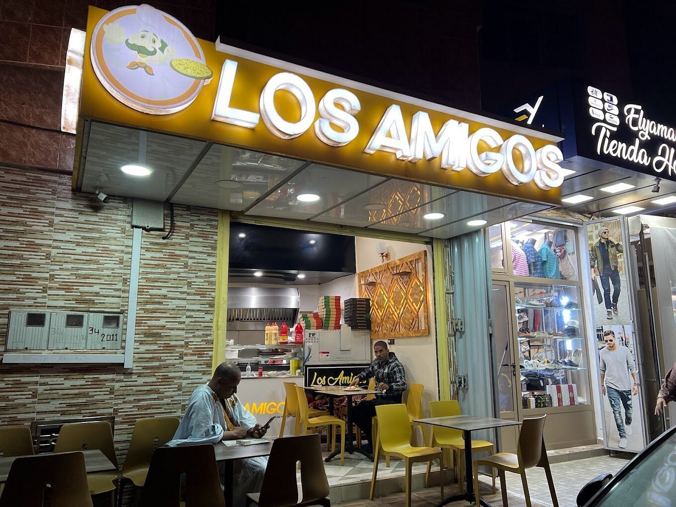 LOS AMIGOS